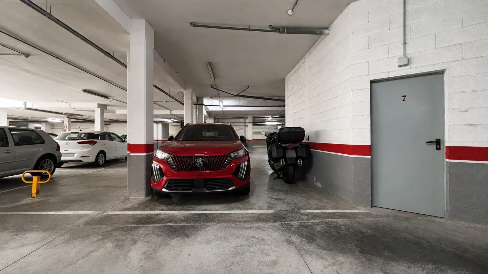 3 bedroom Flat for sale in Palma de Mallorca with garage - € 450,000 (Ref: 10005739)