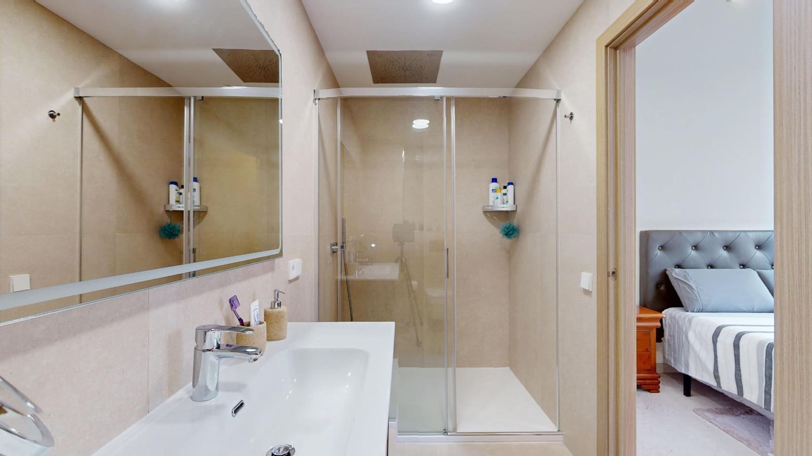 3 bedroom Flat for sale in Palma de Mallorca with garage - € 450,000 (Ref: 10005739)