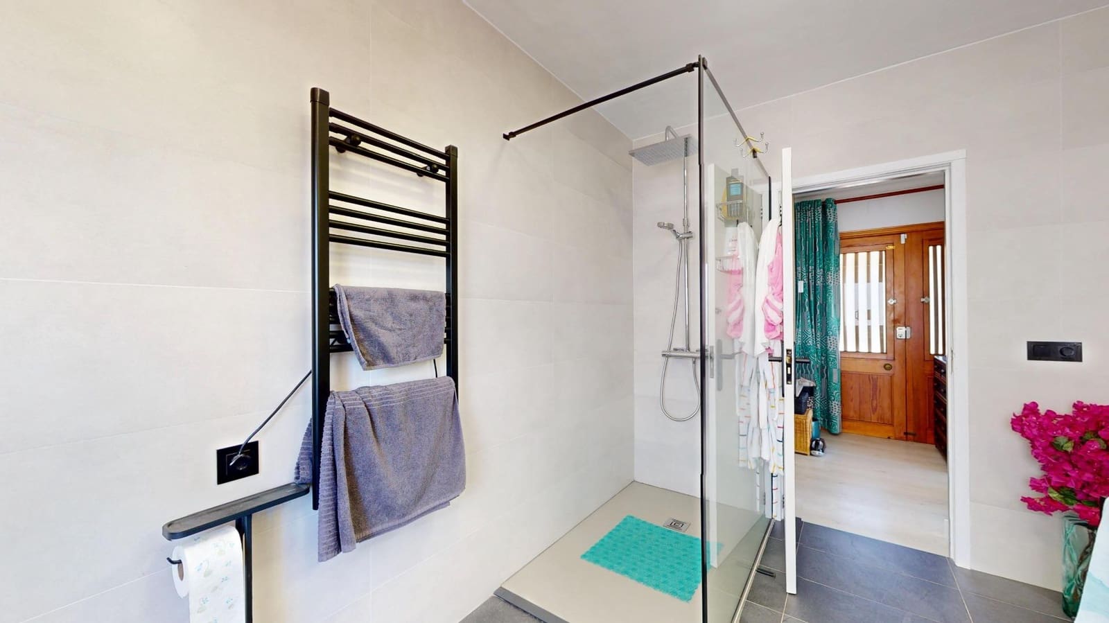 4 bedroom Villa for sale in Son Serra de Marina with garage - € 799,000 (Ref: 10047467)