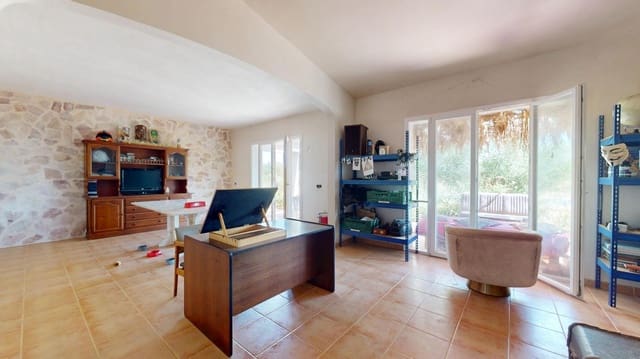 4 soverom Finca/Herregård til salgs i Sencelles med svømmebasseng garasje - € 637 000 (Ref: 10059292)