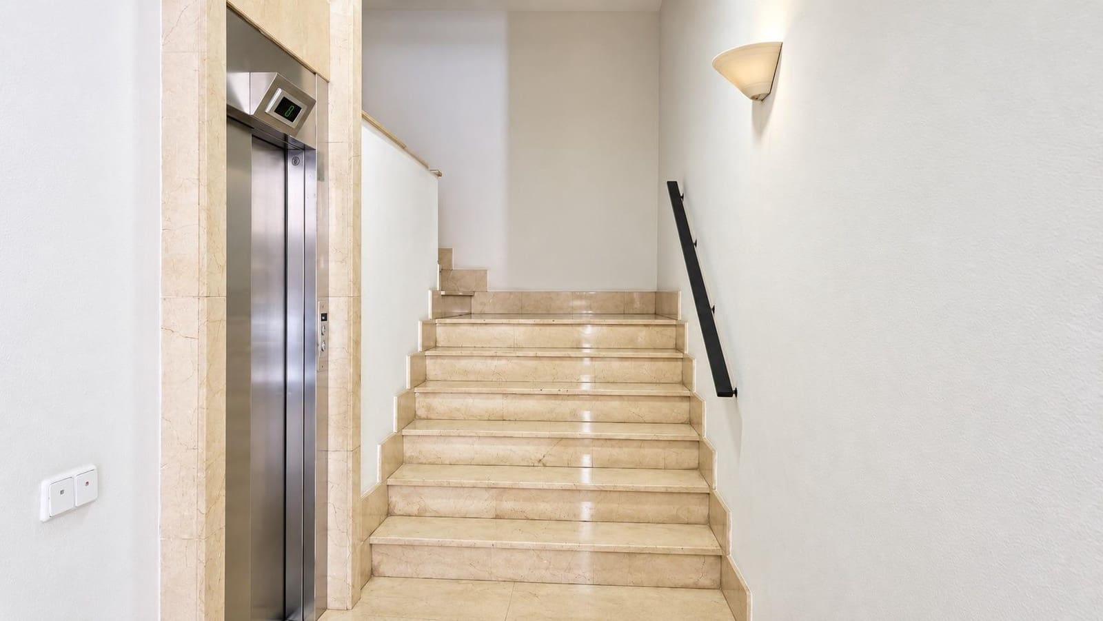 Ufficio in vendita in Palma de Mallorca con garage - 150.000 € (Rif: 10062129)