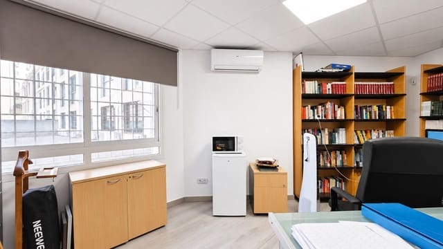 Ufficio in vendita in La Missió, Palma de Mallorca con garage - 150.000 € (Rif: 10062129)