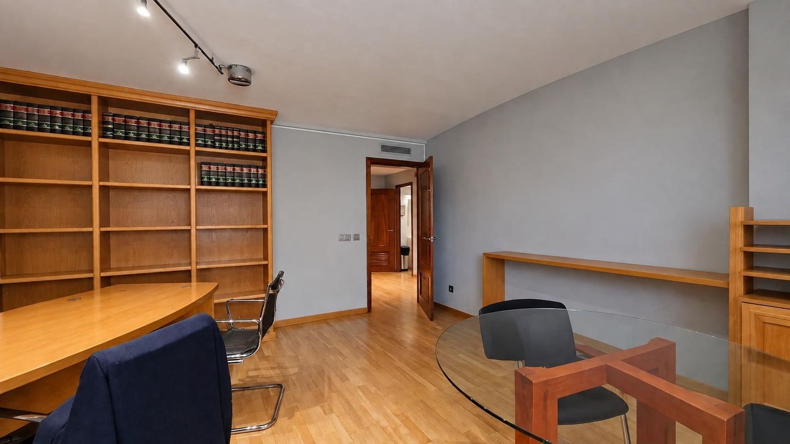 Büro zu verkaufen in Palma de Mallorca - 585.000 € (Ref: 10067836)