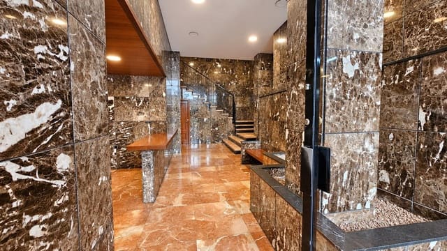 Büro zu verkaufen in La Missió, Palma de Mallorca - 585.000 € (Ref: 10067836)