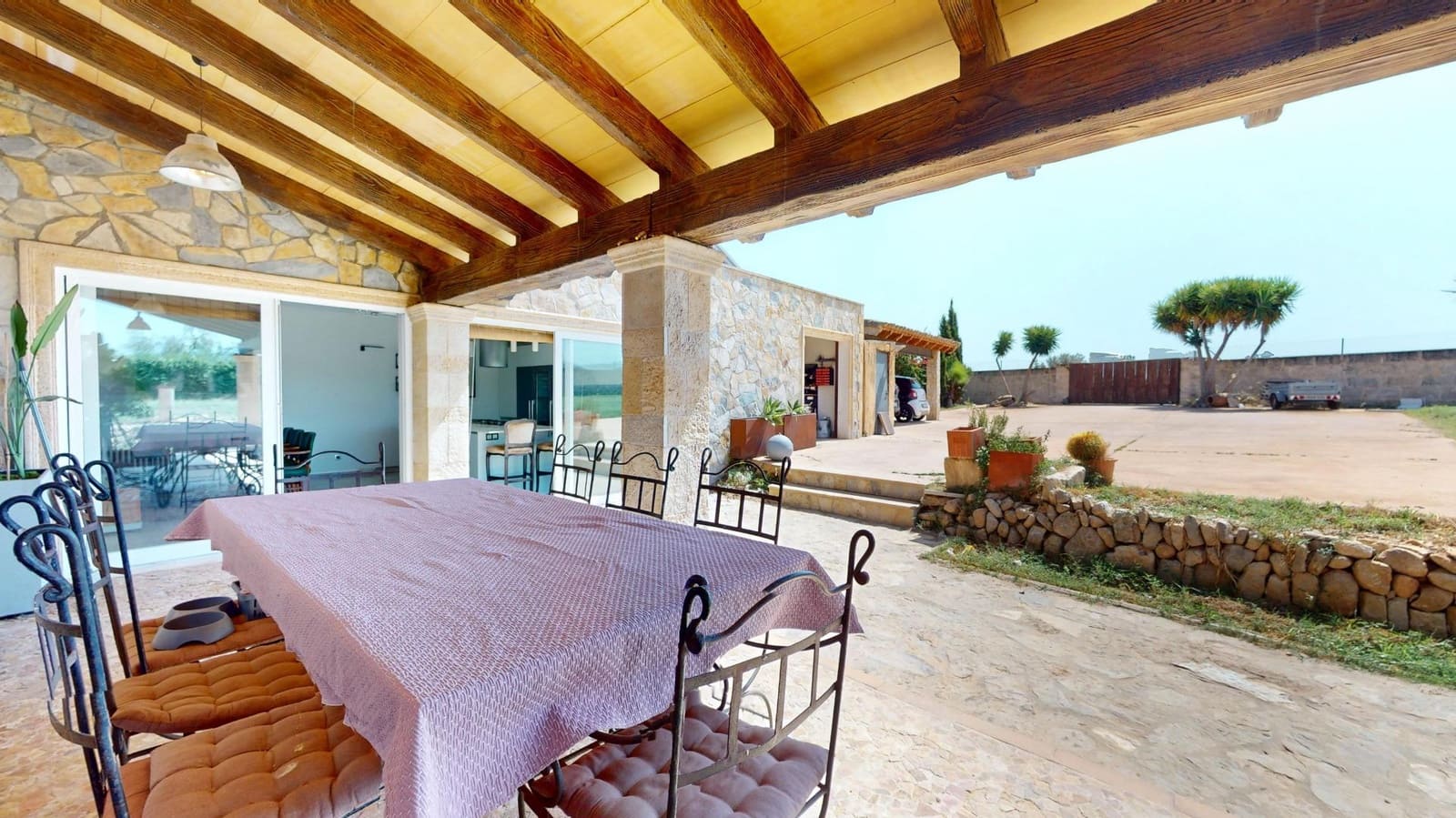 4 bedroom Finca/Country House for sale in Algaida with garage - € 737,000 (Ref: 10076552)