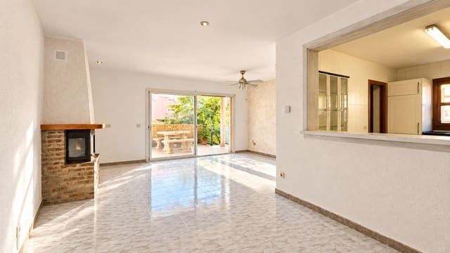 3 chambre Villa/Maison Semi-Mitoyenne à vendre à Palma de Mallorca avec piscine garage - 450 000 € (Ref: 10089597)