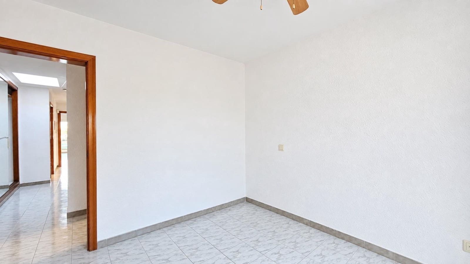 3 chambre Villa/Maison Semi-Mitoyenne à vendre à Palma de Mallorca avec piscine garage - 450 000 € (Ref: 10089597)