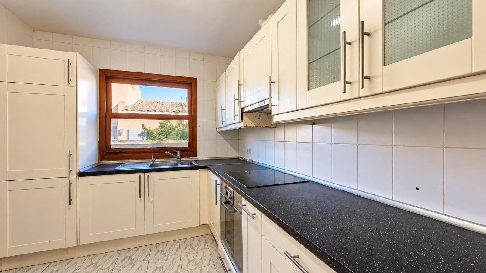 3 chambre Villa/Maison Semi-Mitoyenne à vendre à Palma de Mallorca avec piscine garage - 450 000 € (Ref: 10089597)