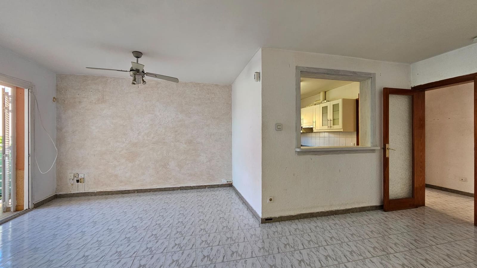 3 bedroom Semi-detached Villa for sale in Palma de Mallorca with pool garage - € 450,000 (Ref: 10089597)