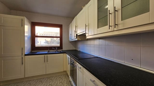 3 makuuhuone Paritalo myytävänä paikassa Palma de Mallorca mukana uima-altaan 
autotalli - 450 000 € (Ref: 10089597)