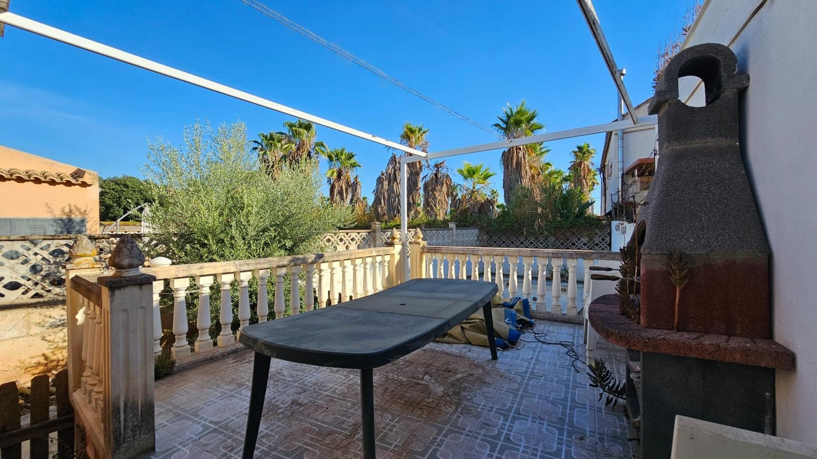 3 bedroom Semi-detached Villa for sale in Palma de Mallorca with pool garage - € 450,000 (Ref: 10089597)
