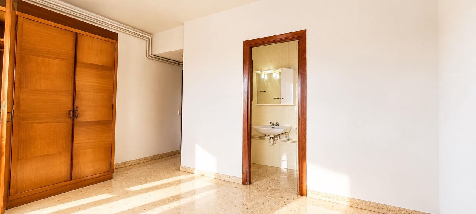 5 slaapkamer Flat te koop in Palma de Mallorca met garage - € 650.000 (Ref: 10142505)