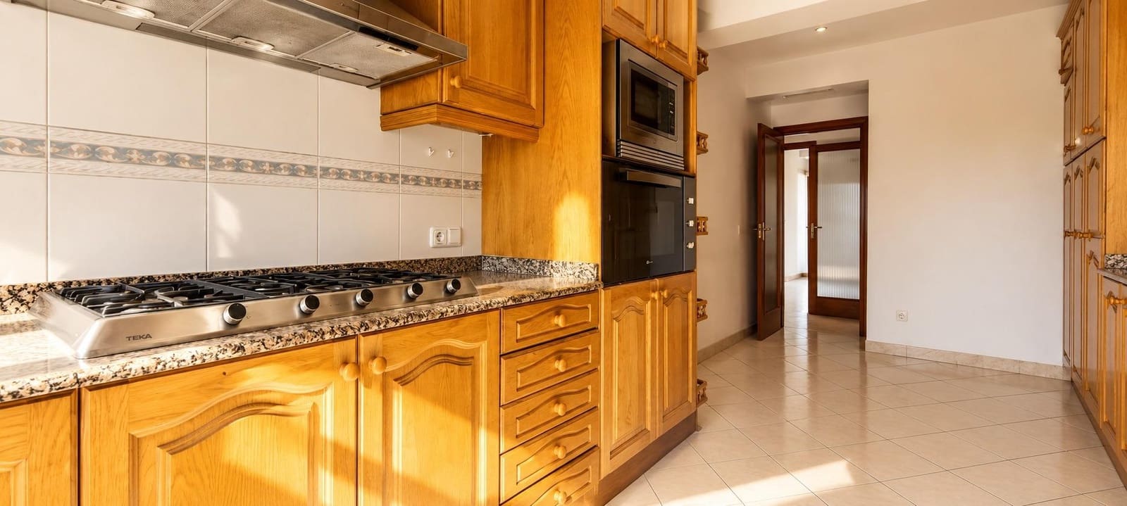 5 slaapkamer Flat te koop in Palma de Mallorca met garage - € 650.000 (Ref: 10142505)