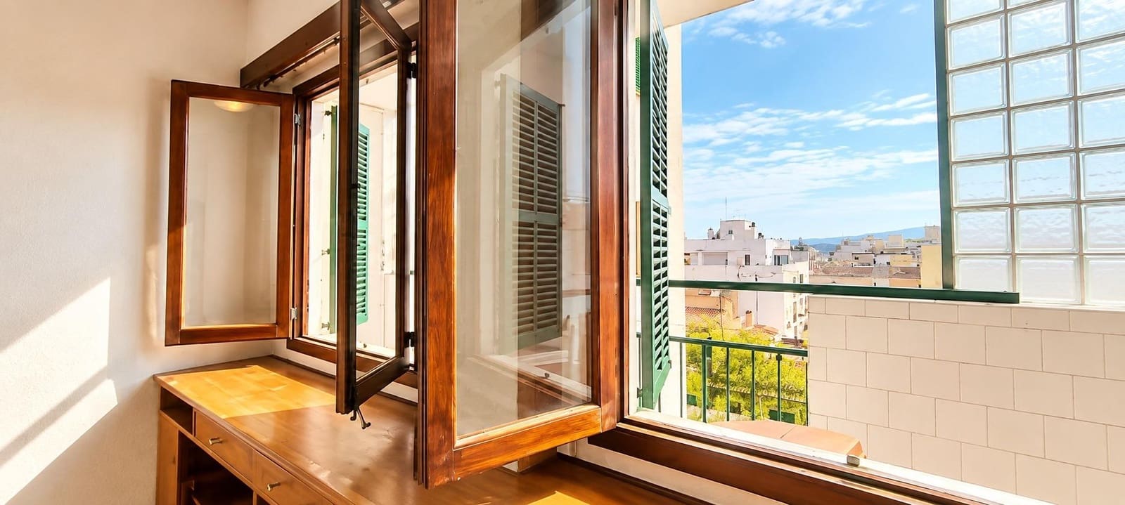 5 slaapkamer Flat te koop in Palma de Mallorca met garage - € 650.000 (Ref: 10142505)