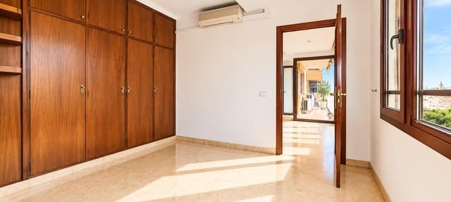 5 soveværelse Lejlighed til salg i Foners, Palma de Mallorca med garage - € 650.000 (Ref: 10142505)