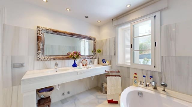 4 sypialnia Willa na sprzedaż w Costa de la Calma, Calvià z basenem garażem - 2 990 000 € (Ref: 10148905)
