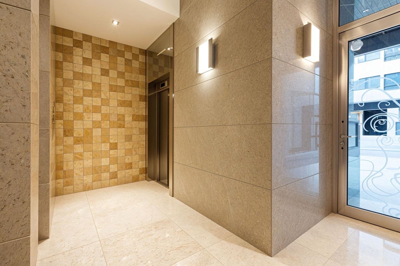 3 bedroom Flat for sale in Palma de Mallorca with garage - € 990,000 (Ref: 3704320)