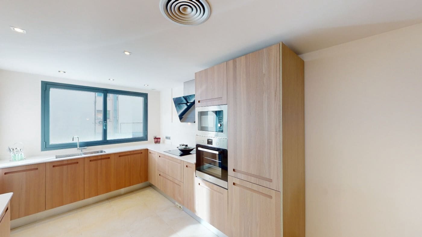 3 sypialnia Mieszkanie na sprzedaż w Palma de Mallorca z garażem - 990 000 € (Ref: 3704321)