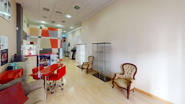 Erhverv til salg i Centro, Palma de Mallorca med garage - € 580.000 (Ref: 3704323)