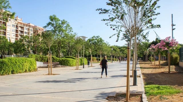 Byggegrund til salg i Arxiduc, Palma de Mallorca - € 810.000 (Ref: 3704328)