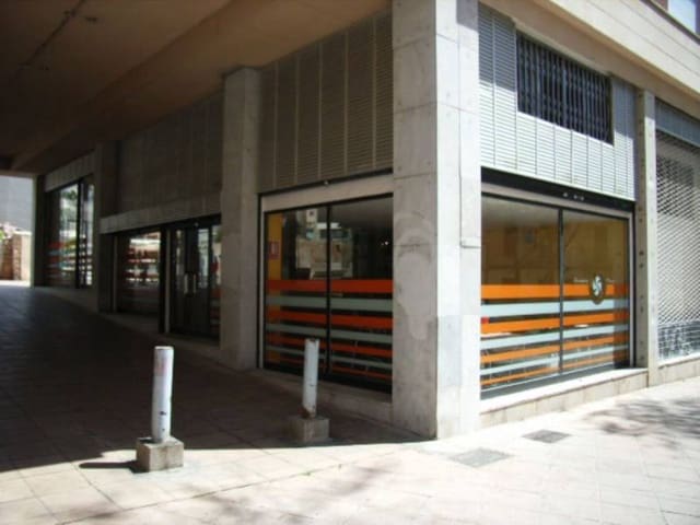Commercial for sale in Santa Catalina, Palma de Mallorca - € 1,200,000 (Ref: 3704382)