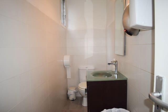 Erhverv til salg i Palma de Mallorca - € 450.000 (Ref: 4549327)