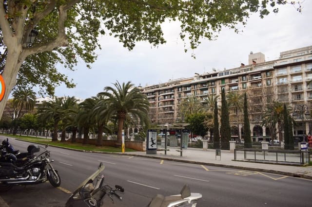 Erhverv til salg i Palma de Mallorca - € 450.000 (Ref: 4549327)