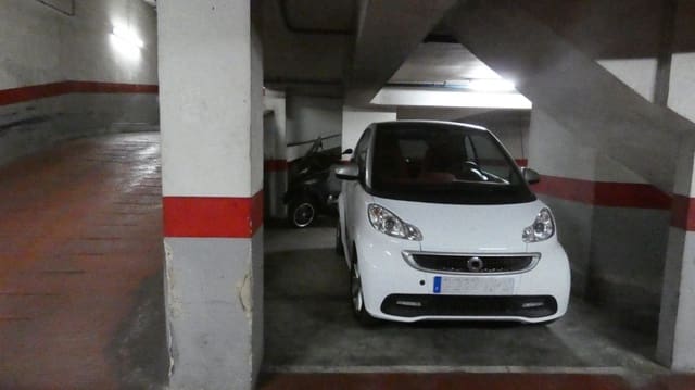 Garage à louer à Plaça dels Patins, Palma de Mallorca - 145 € (Ref: 6185275)