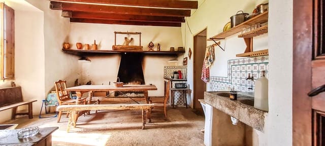 5 sovrum Finca/Hus på landet till salu i Sineu - 3 150 000 € (Ref: 7640894)