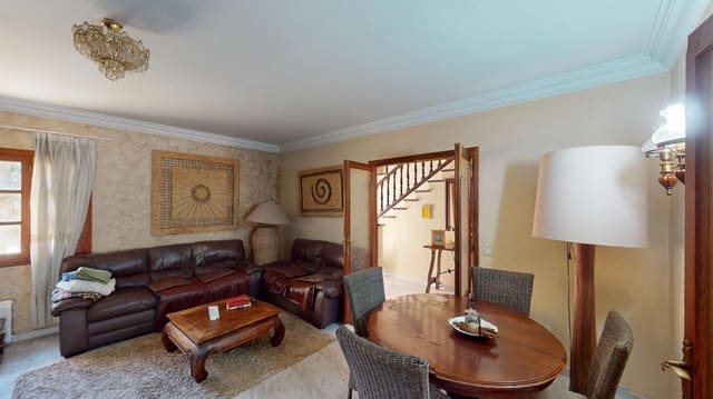 6 makuuhuone Huvila myytävänä paikassa Algaida mukana uima-altaan 
autotalli - 829 000 € (Ref: 7828289)