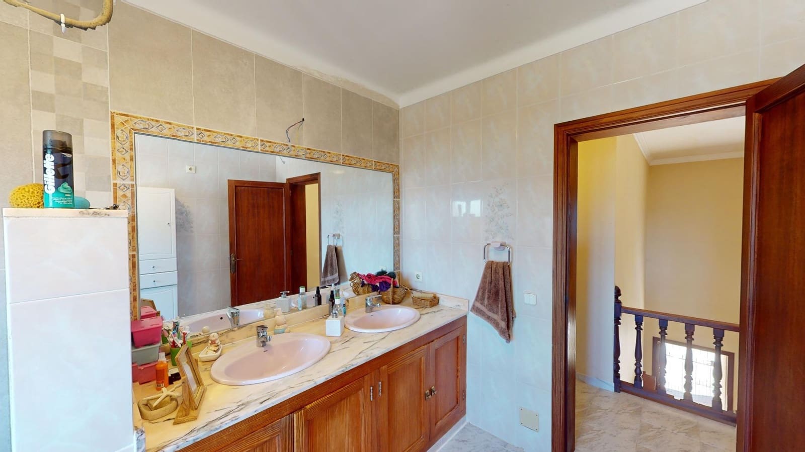 6 bedroom Villa for sale in Algaida with pool garage - € 829,000 (Ref: 7828289)