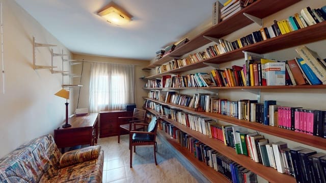 6 bedroom Villa for sale in Algaida with pool garage - € 829,000 (Ref: 7828289)