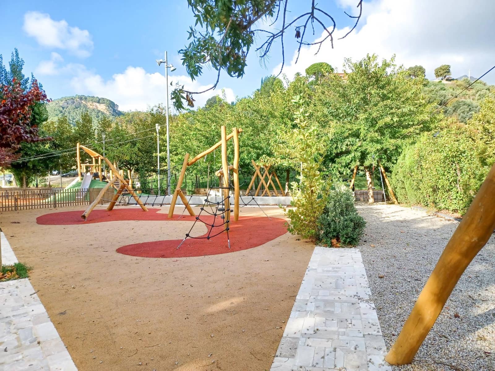 4 soveværelse Byhus til salg i Puigpunyent - € 590.000 (Ref: 7970461)