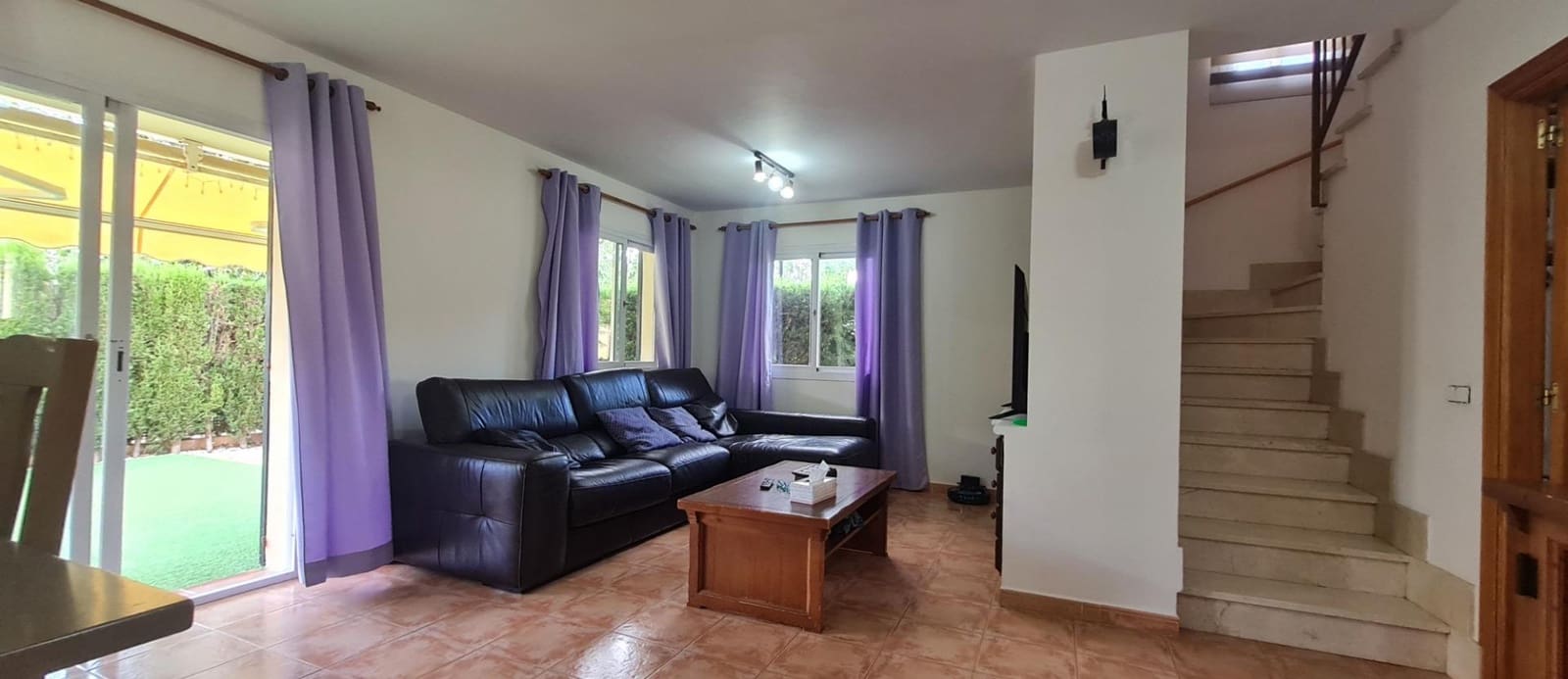 3 soveværelse Rækkehus til salg i Marratxi med swimmingpool garage - € 540.000 (Ref: 8130047)