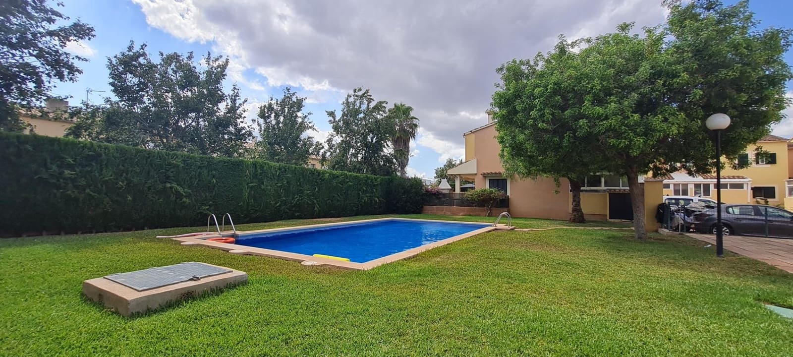 3 soveværelse Rækkehus til salg i Marratxi med swimmingpool garage - € 540.000 (Ref: 8130047)