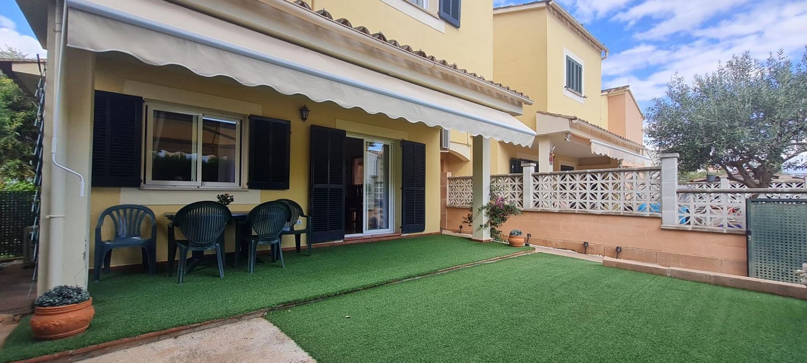 3 soveværelse Rækkehus til salg i Marratxi med swimmingpool garage - € 540.000 (Ref: 8130047)