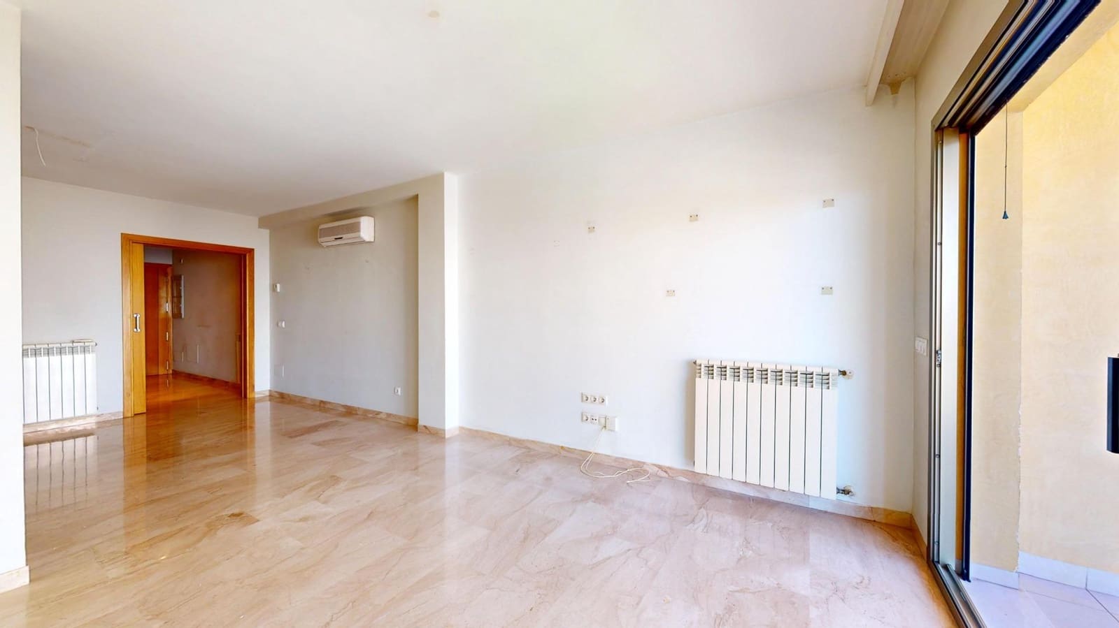 3 bedroom Flat for sale in Palma de Mallorca with pool garage - € 615,000 (Ref: 8148477)