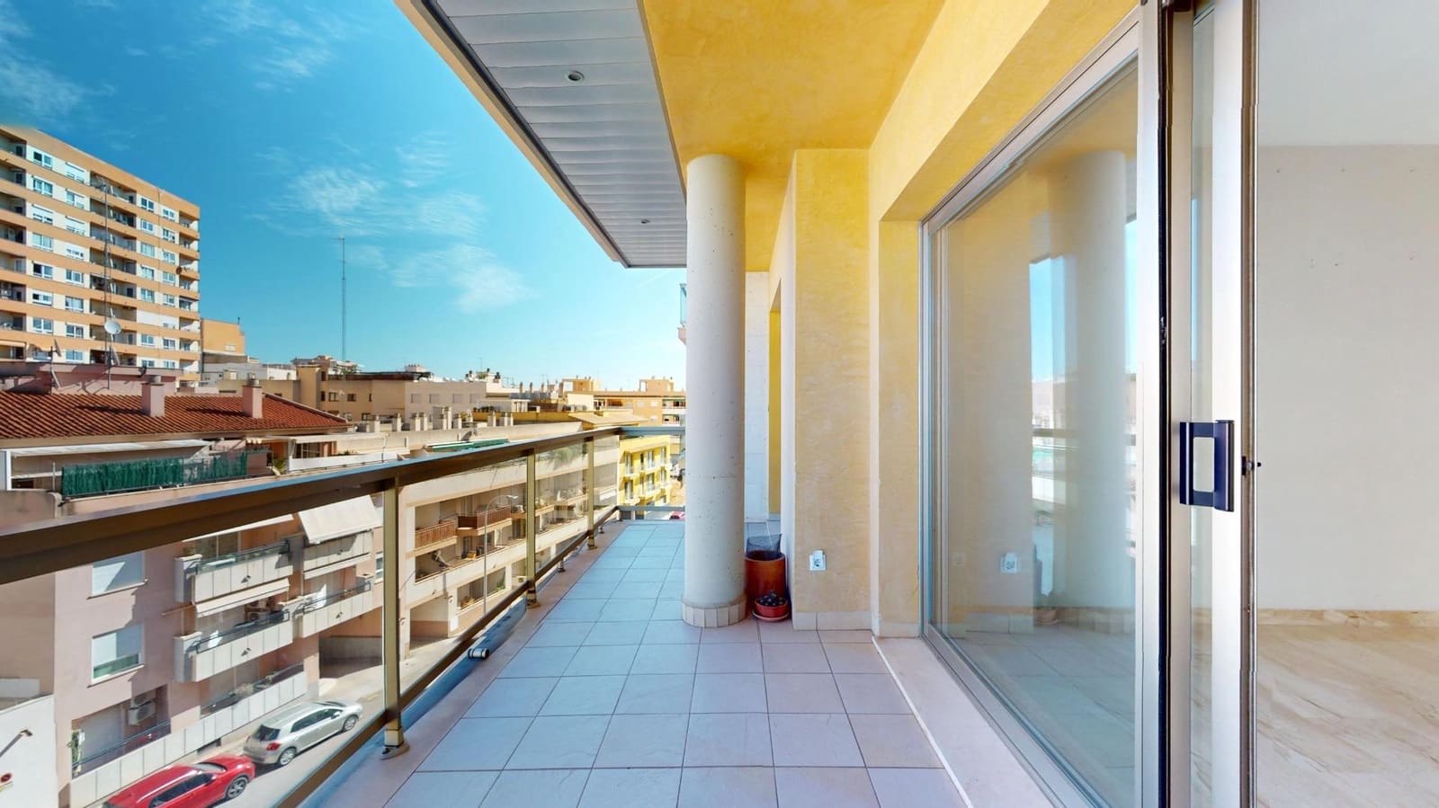 3 bedroom Flat for sale in Palma de Mallorca with pool garage - € 615,000 (Ref: 8148477)