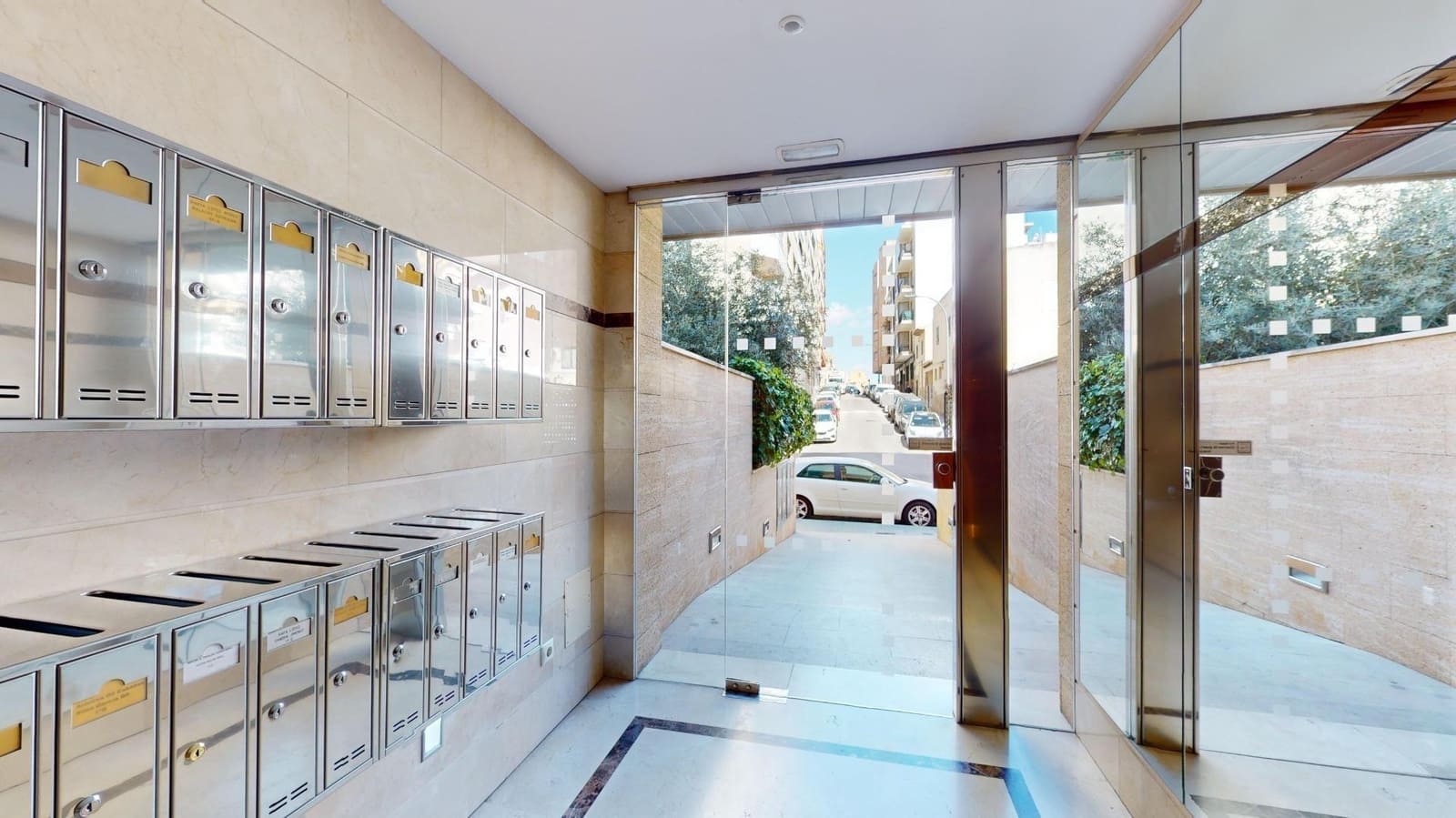 3 bedroom Flat for sale in Palma de Mallorca with pool garage - € 615,000 (Ref: 8148477)