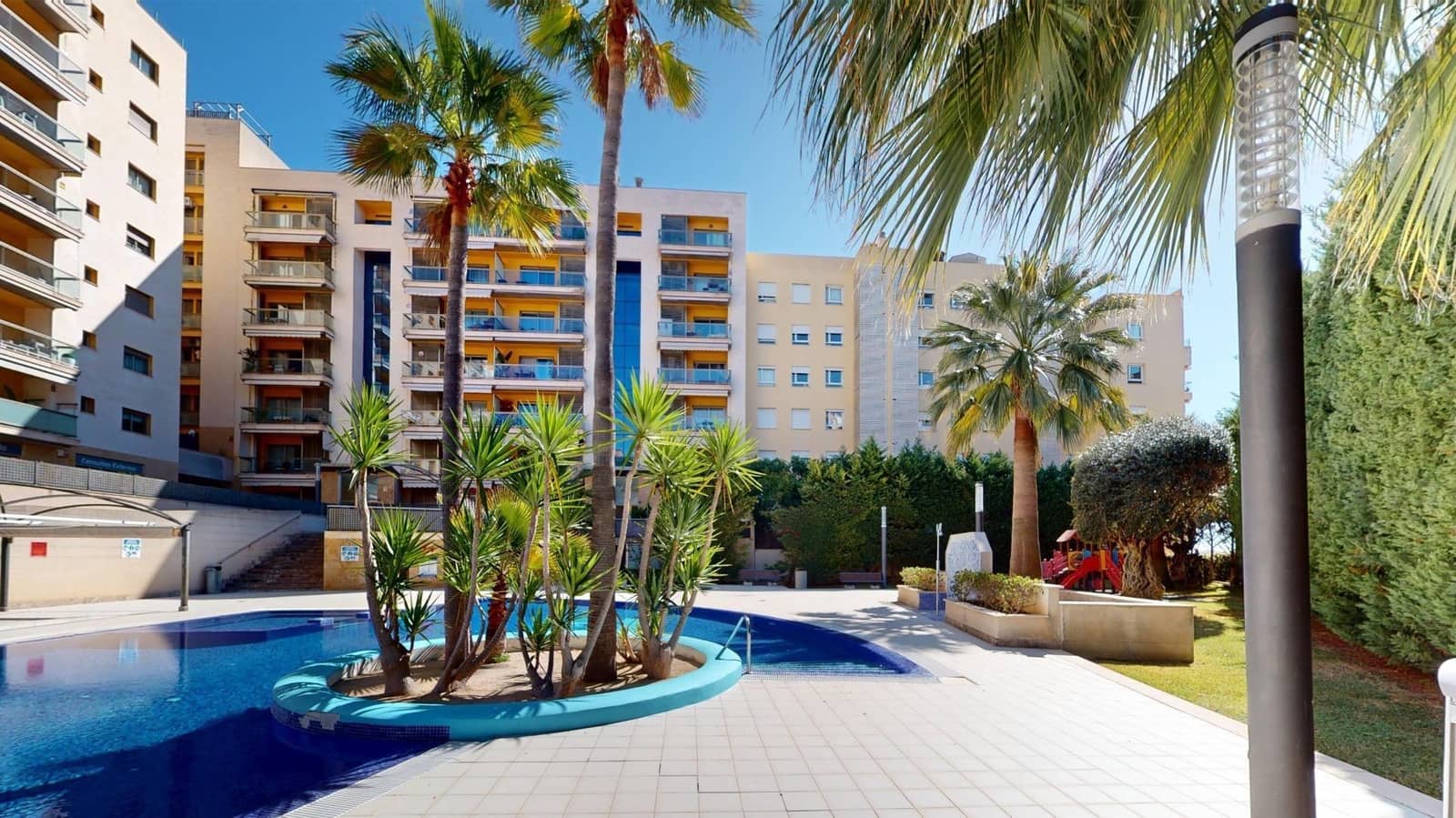 3 bedroom Flat for sale in Palma de Mallorca with pool garage - € 615,000 (Ref: 8148477)