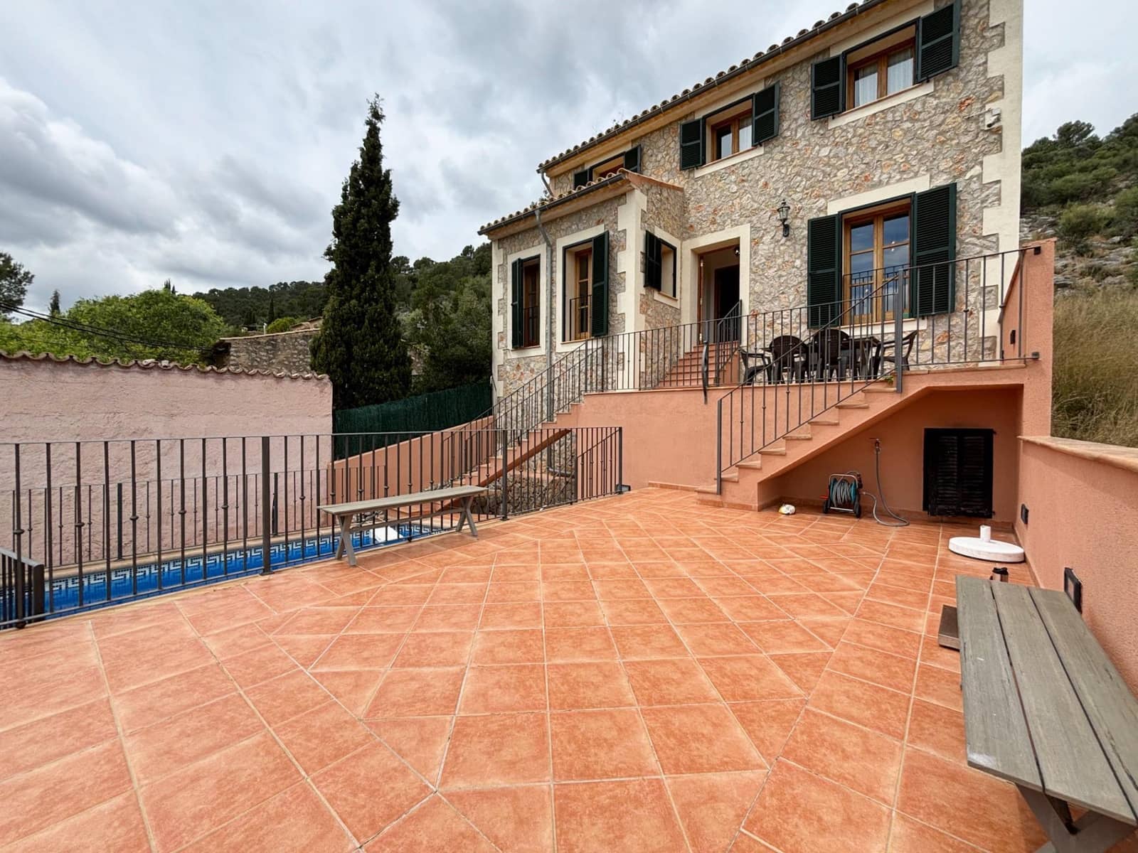 3 soveværelse Villa til salg i Alaro med swimmingpool garage - € 995.000 (Ref: 8254039)