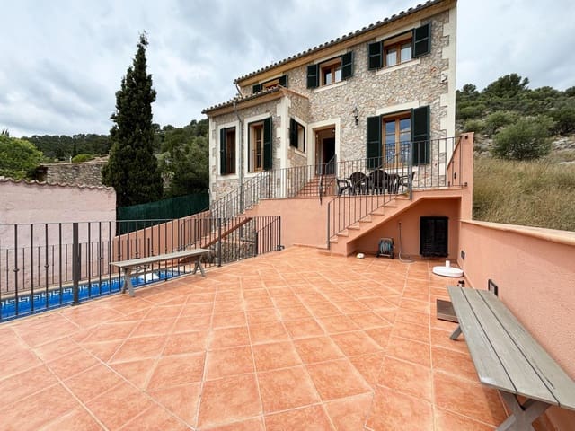 3 quarto Moradia para venda em Alaró com piscina garagem - 995 000 € (Ref: 8254039)