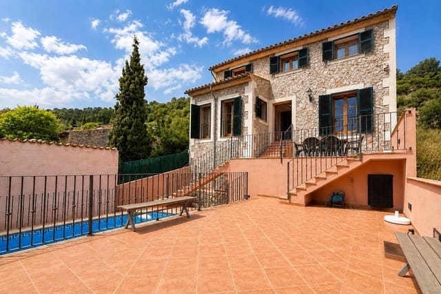 Chalet de 3 habitaciones en Alaró en venta con piscina garaje - 995.000 € (Ref: 8254039)