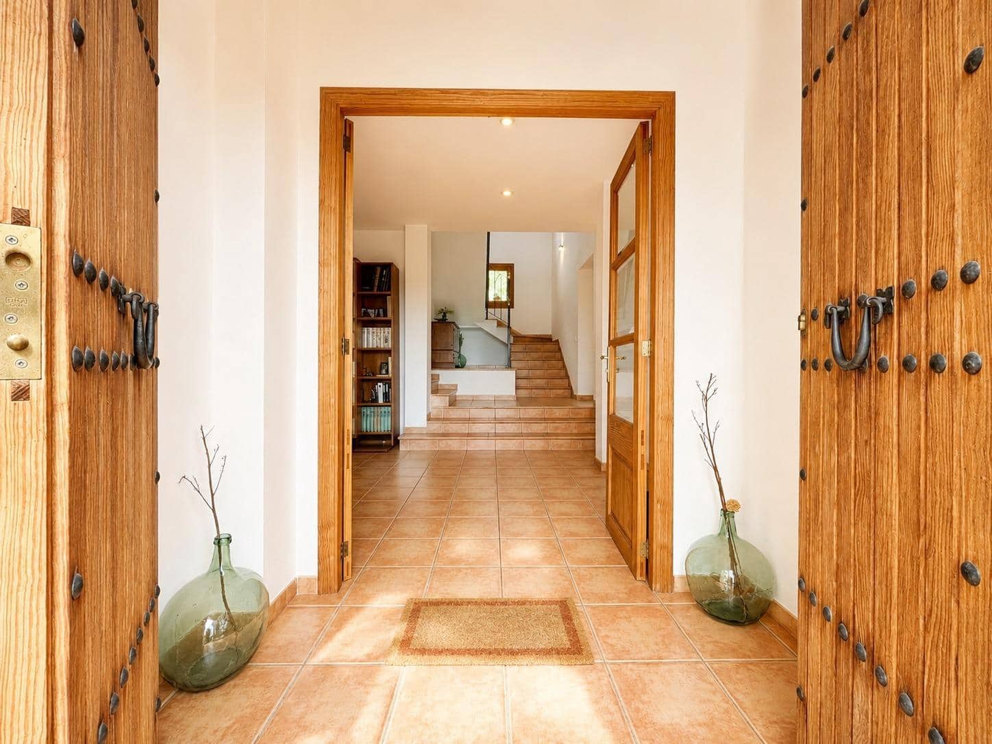3 soverom Villa til salgs i Alaro med svømmebasseng garasje - € 995 000 (Ref: 8254039)
