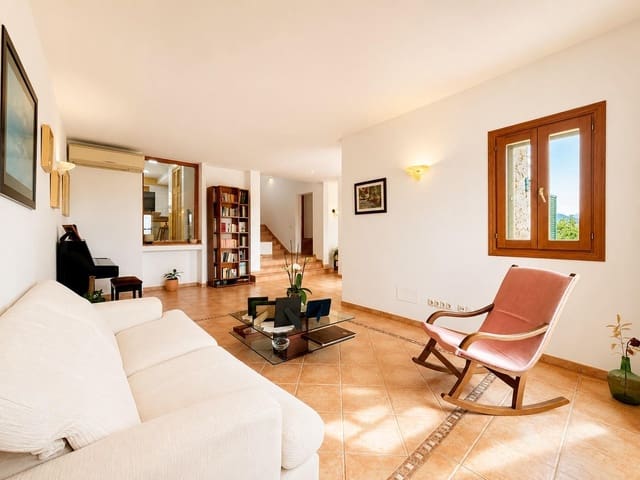 3 chambre Villa/Maison à vendre à Alaró avec piscine garage - 995 000 € (Ref: 8254039)