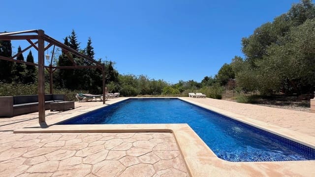 3 bedroom Finca/Country House for sale in Llucmajor with pool garage - € 1,300,000 (Ref: 8377597)