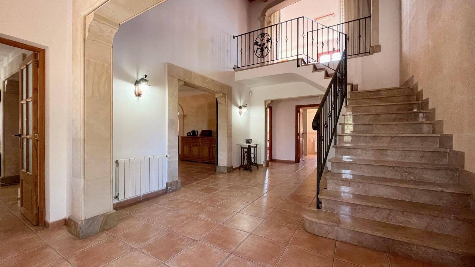 3 sovrum Finca/Hus på landet till salu i Llucmajor med pool garage - 1 300 000 € (Ref: 8377597)