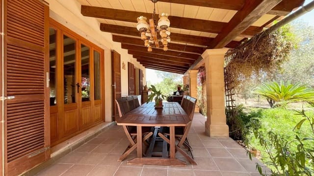 3 soveværelse Finca/Landehus til salg i Llucmajor med swimmingpool garage - € 1.300.000 (Ref: 8377597)