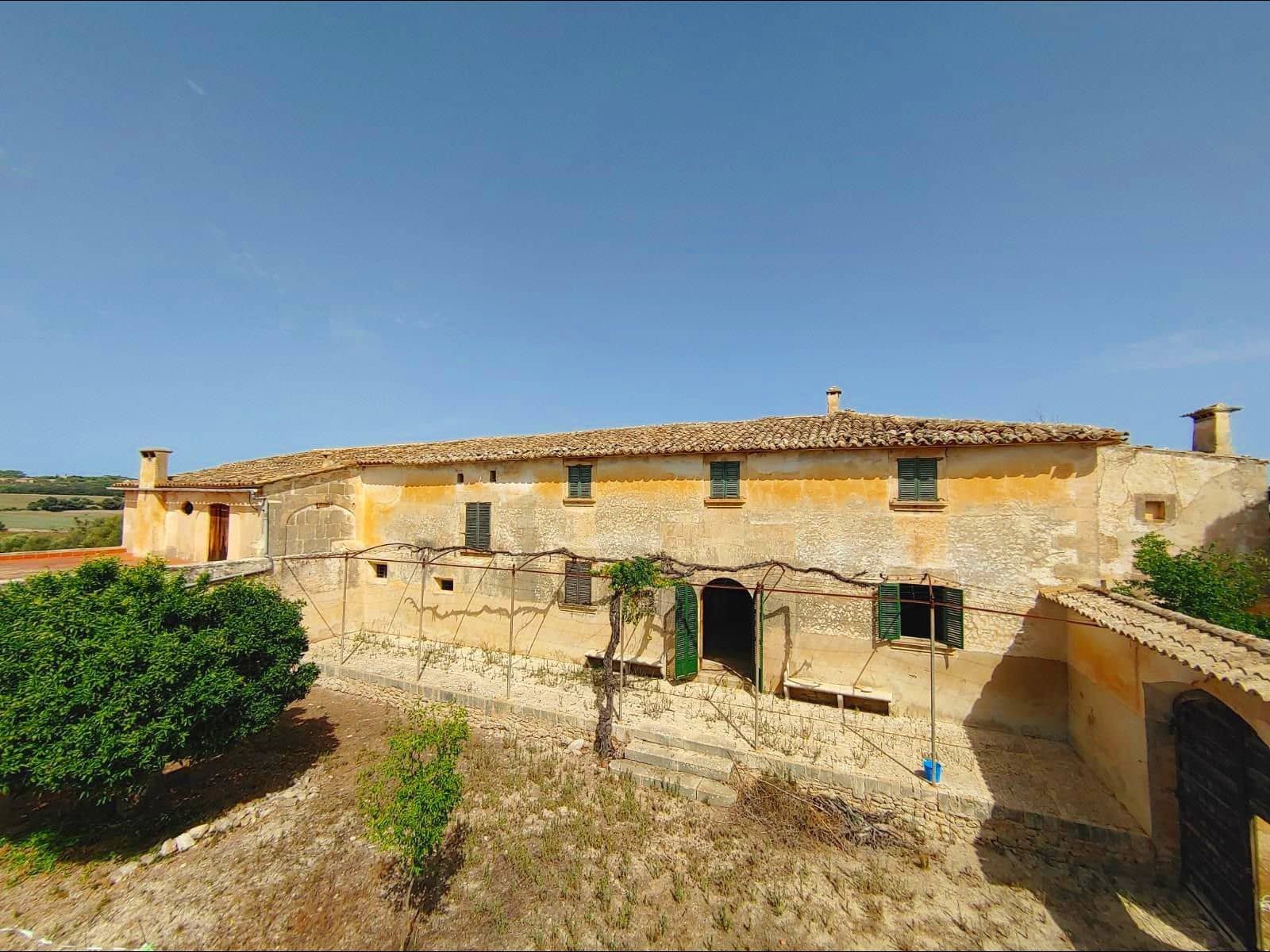 13 soveværelse Finca/Landehus til salg i Algaida med swimmingpool garage - € 4.200.000 (Ref: 8463836)