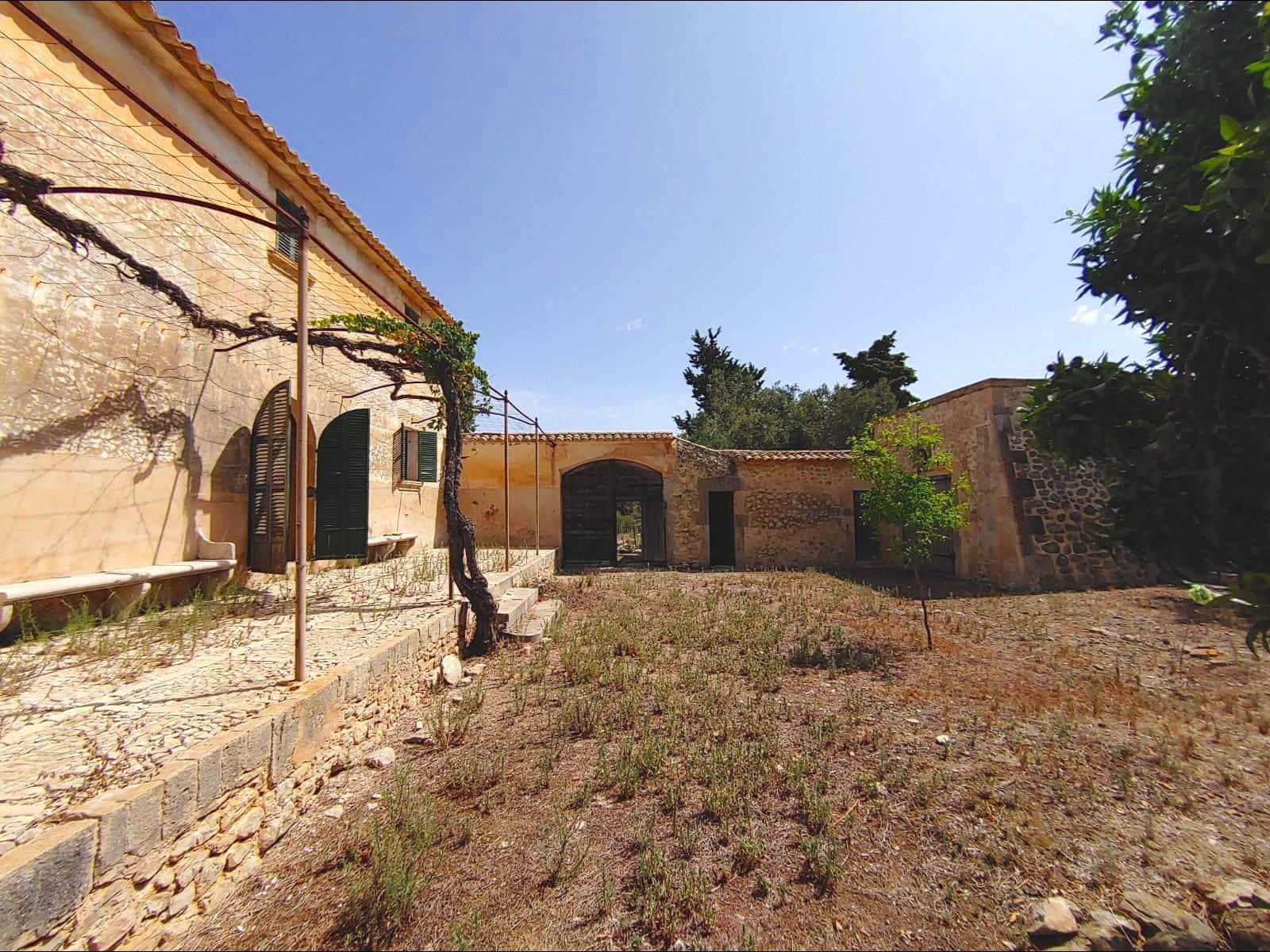 Finca/Casa Rural de 13 habitaciones en Algaida en venta con piscina garaje - 4.200.000 € (Ref: 8463836)